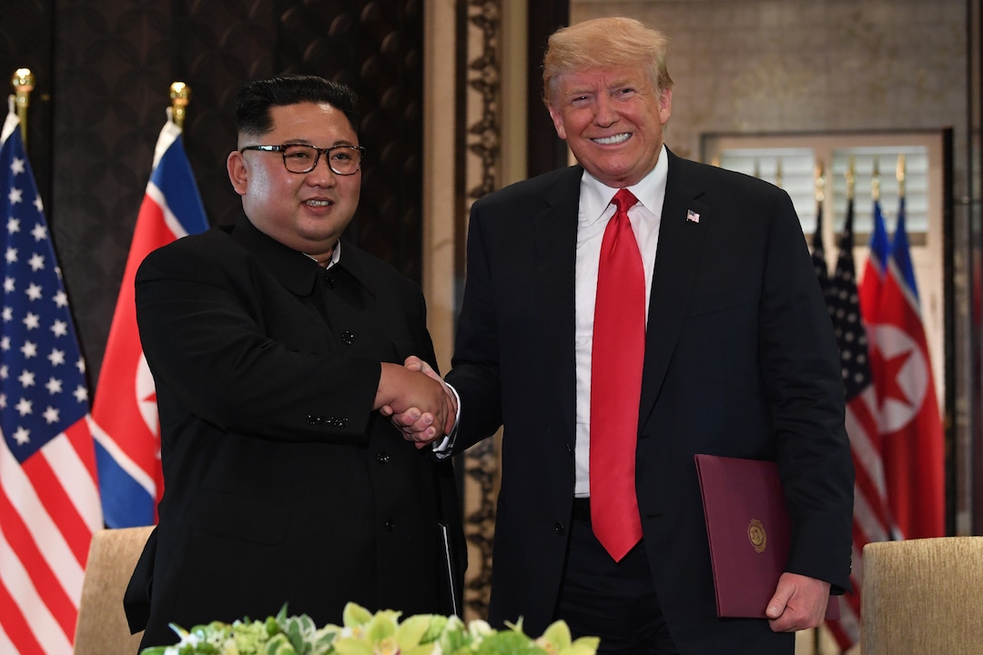Fakta-Fakta Menarik Pertemuan Donald Trump & Kim Jong-Un di Singapura